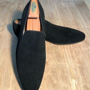 Carrucci Black Suede Loafers